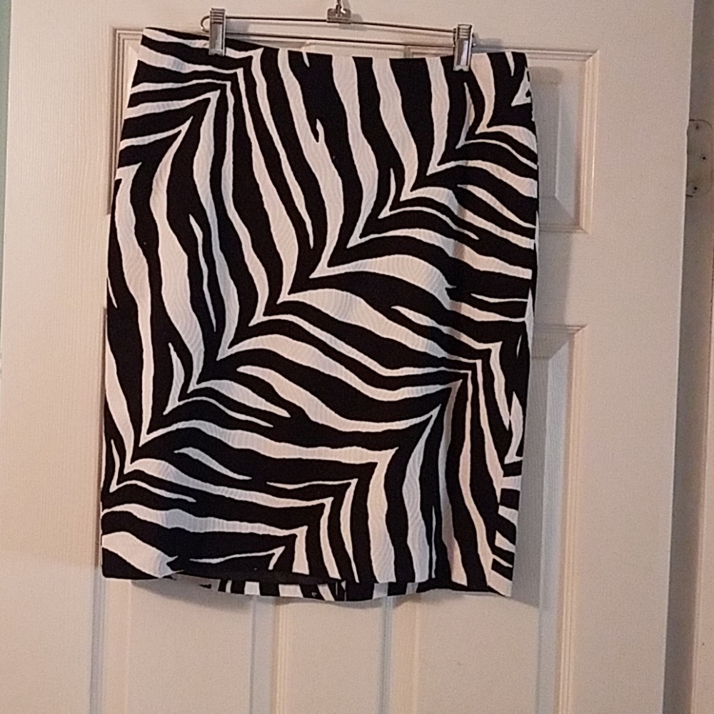 NWT Talbots zebra pencil skirt
